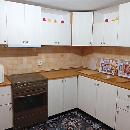 Gogo'S Sea Side Apartment Sarande Exterior photo